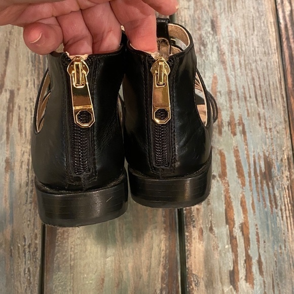 Louise Et Cie Lo-Arely Gladiator Sandals Black Buckled Leather Strappy Zip Sz 5 - Picture 6 of 10